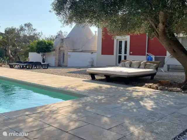 Trullo Sogno l'Estate en Italia, Apulia, Francavilla Fontana - casa de campo / castillo Sombra, sol o medio