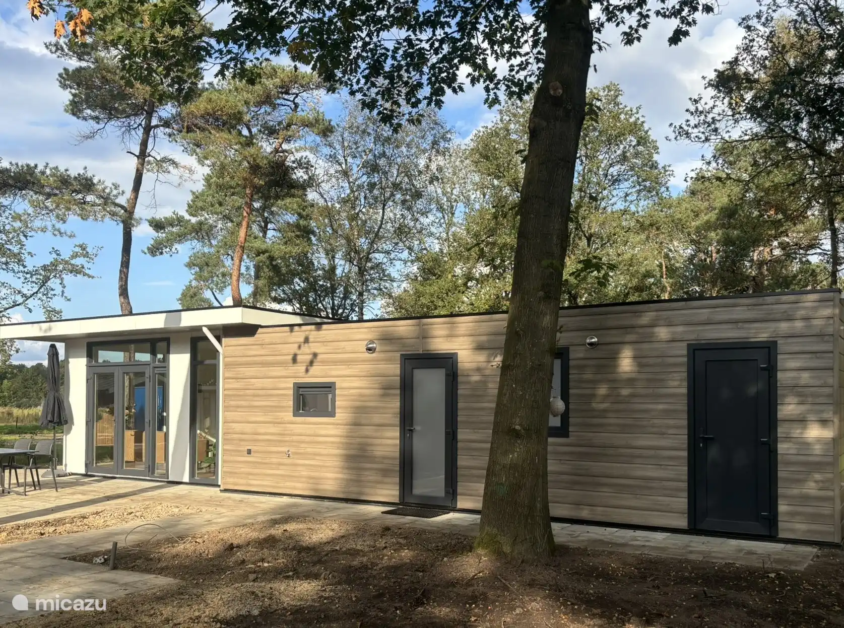 Maintenant avec jardin paysager.