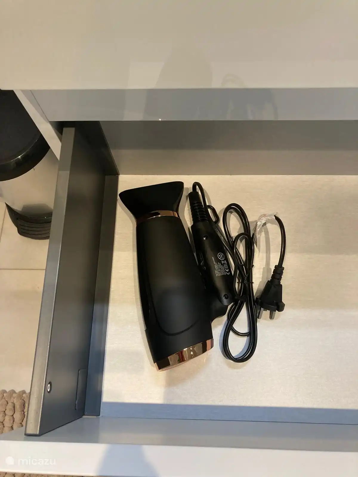 Sèche-cheveux/sèche-cheveux