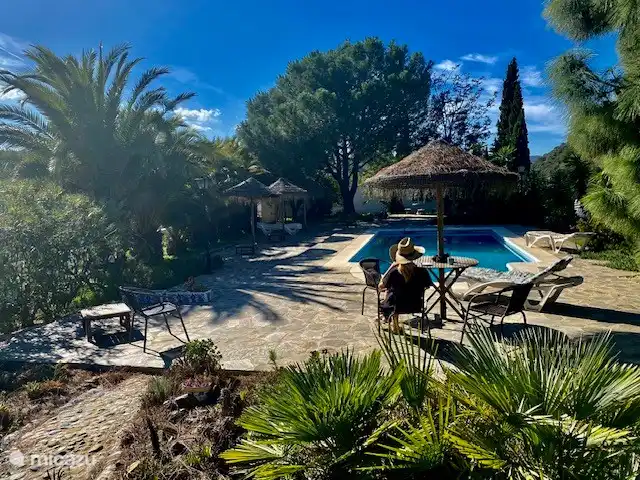 El Patio de la Loma  | Espagne, Costa del Sol, Comares - finca La piscine rafraîchissante et spacieuse vous attend....