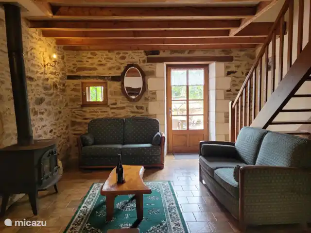 Gîte La Cave | France, Dordogne, Saint-Saud-Lacoussière - gîte / cottage Salon