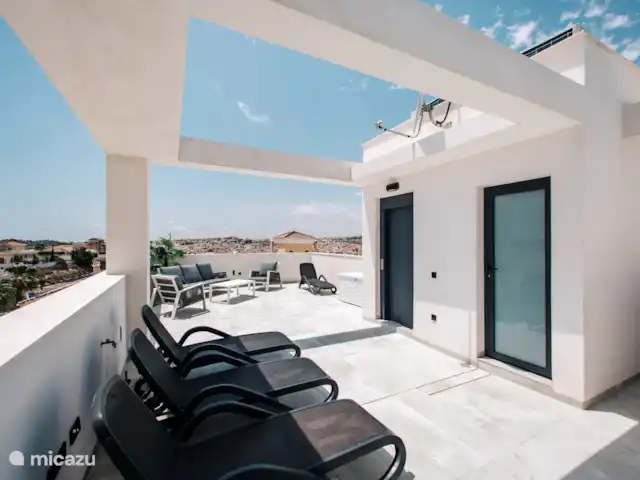 Apartamento de 6p + piscina privada en la azotea en España, Costa Blanca, Rojales  - apartamento Terraza