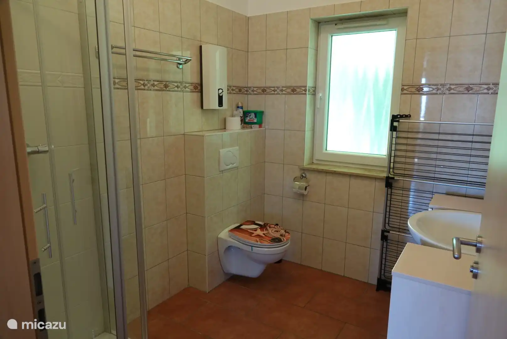 Badezimmer mit 2. WC