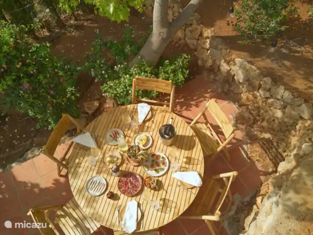 La casa Familia Costa Blanca huren in Spanje, Costa Blanca, Pego - vakantiehuis Tafel bij het zwembad