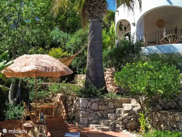 La casa Familia Costa Blanca huren in Spanje, Costa Blanca, Pego - vakantiehuis Terras met schaduw bij het zwembad