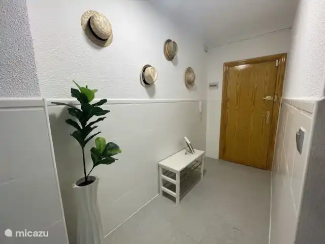 Torrevieja Playa en España, Costa Blanca, Torrevieja - apartamento Puerta de entrada + pasillo