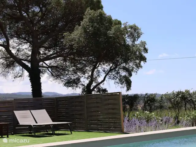 Location de Vacances Espagne, Costa Brava, Vidreres, chambres d'hôtes - Can Jan Vives Ici, vous pourrez vous détendre au bord de la piscine