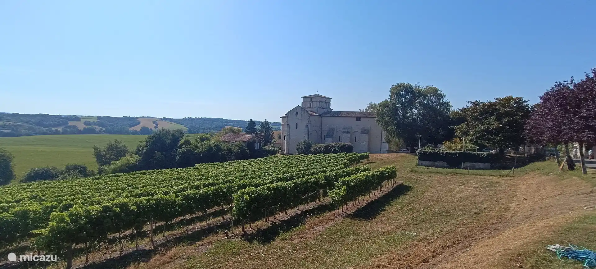 In der Umgebung gibt es viele schöne Dörfer zu besuchen.