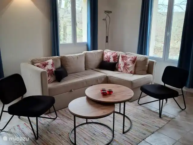 Colombard | France, Charente, Brossac - maison de vacances Le salon