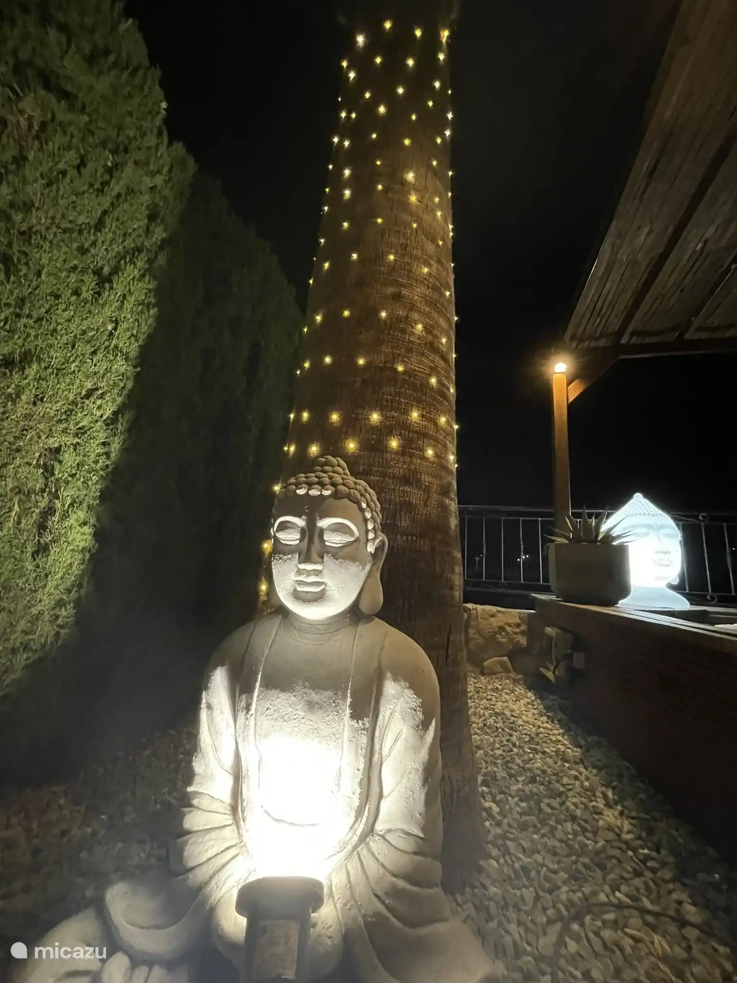 Stimmungsvolle Beleuchtung am Abend