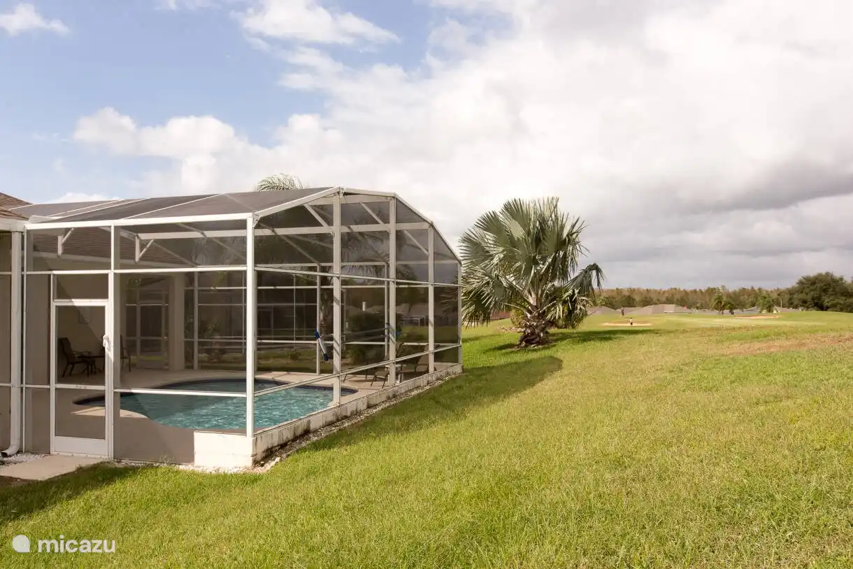 Rückseite der Villa