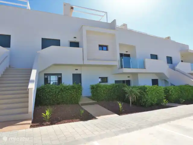 Vue panoramique du golf | Espagne, Costa Blanca, Pilar de la Horadada - appartement Vue de face de l’entrée.