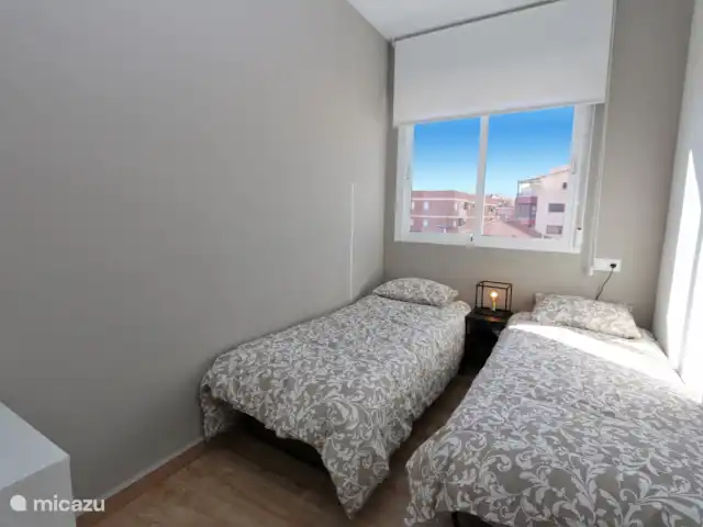 À distance de marche de la plage de Mar Menor | Espagne, Murcia, San Pedro del Pinatar - appartement Chambre avec deux lits simples