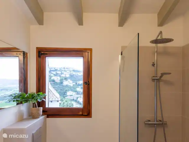 Casa de Luz | Espagne, Costa Blanca, Dénia - villa Vue de la salle de bain sur les collines