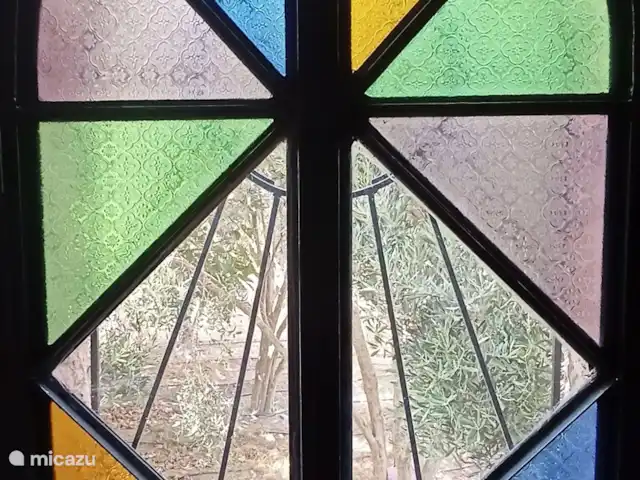 pension / guesthouse / privékamer huren in Marokko, Marrakech-Safi, Essaouira – M birika Mooi raam