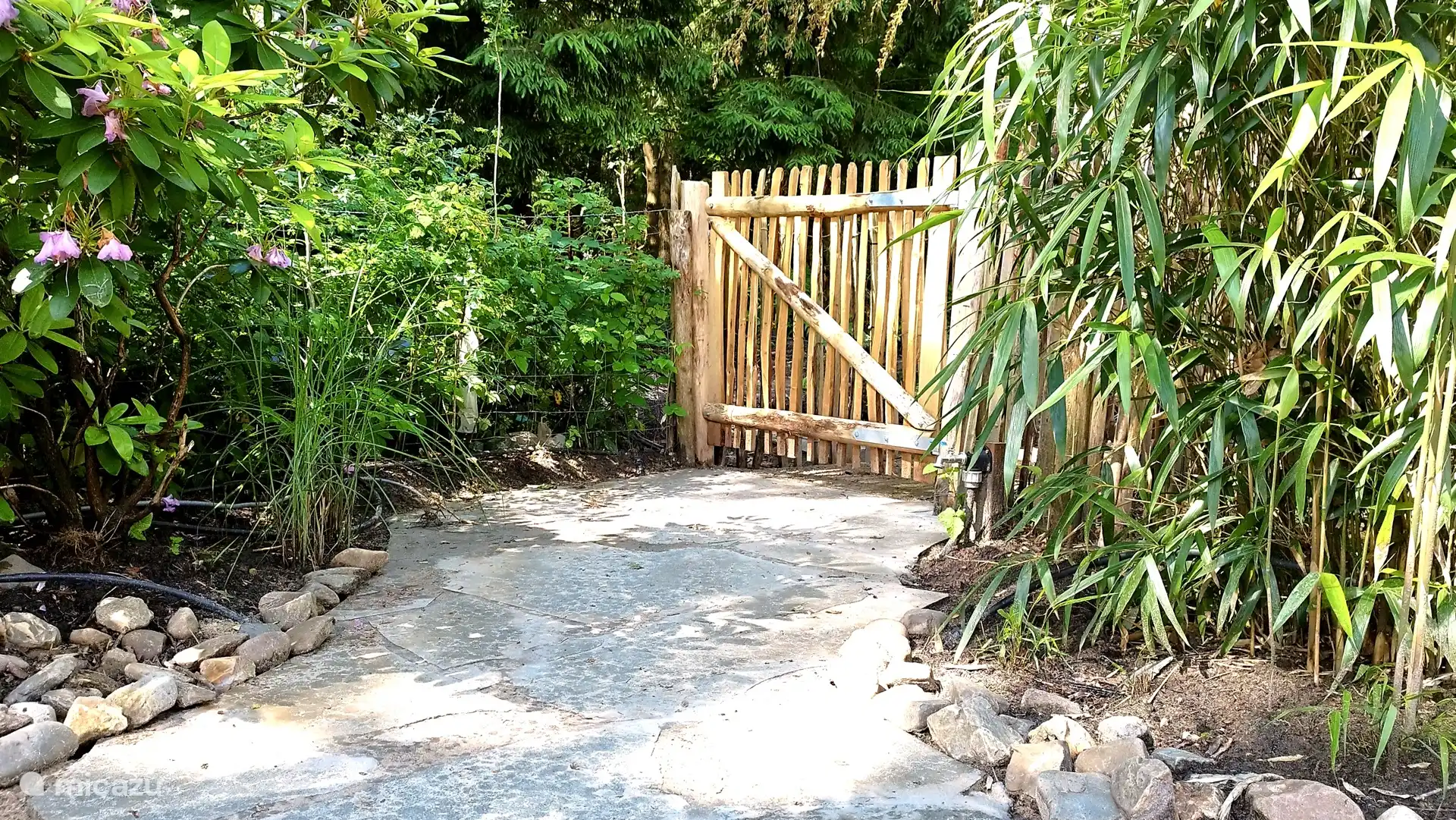 Eingang zur CoCo-Hütte.