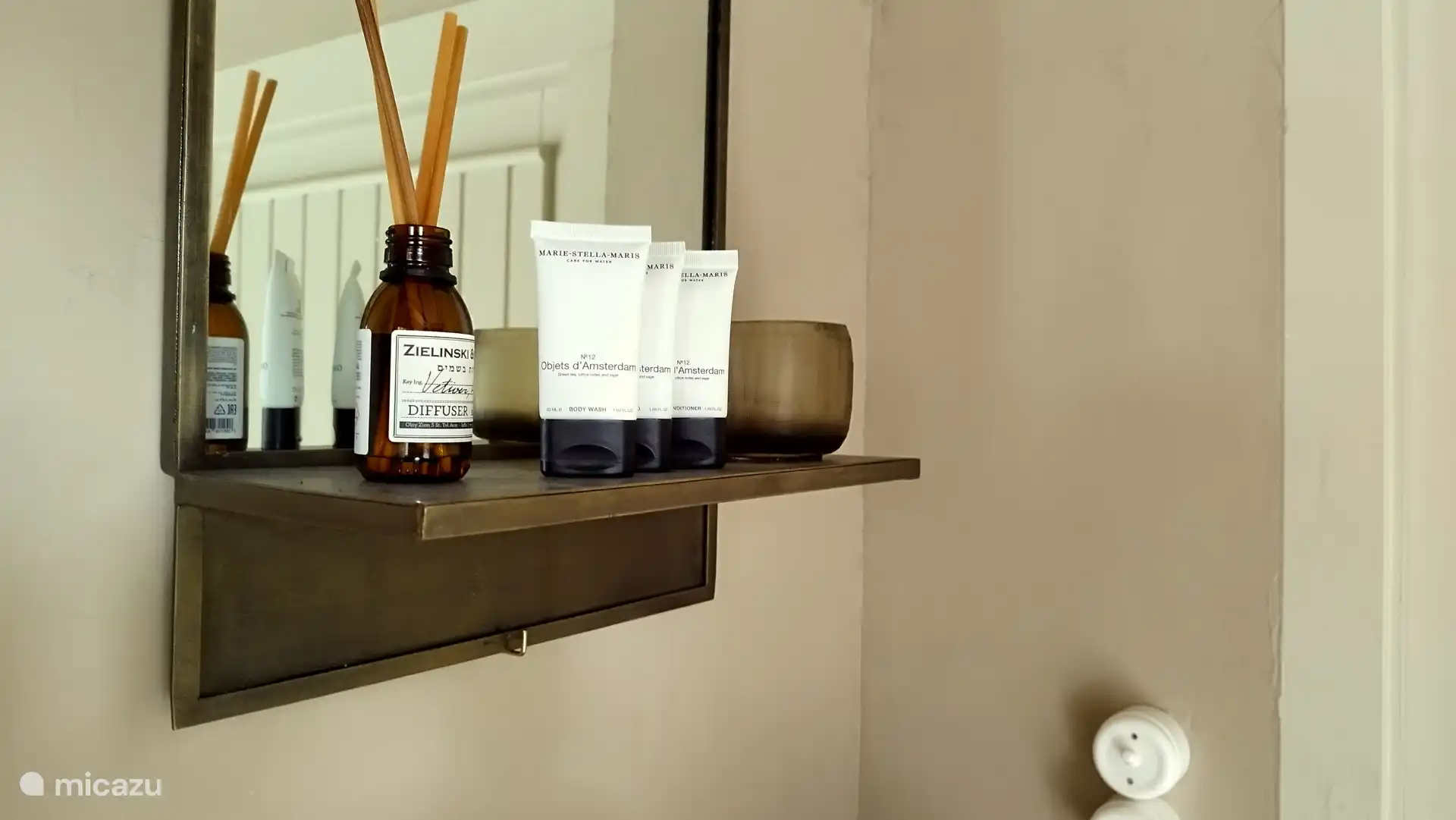 Attraktiv dekoriertes Badezimmer