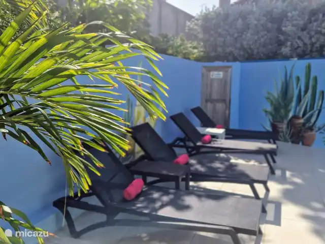 East Hill 23, con piscina privada en Curazao, Curazao Centro, Bottelier - casa vacacional Hamacas junto a la piscina