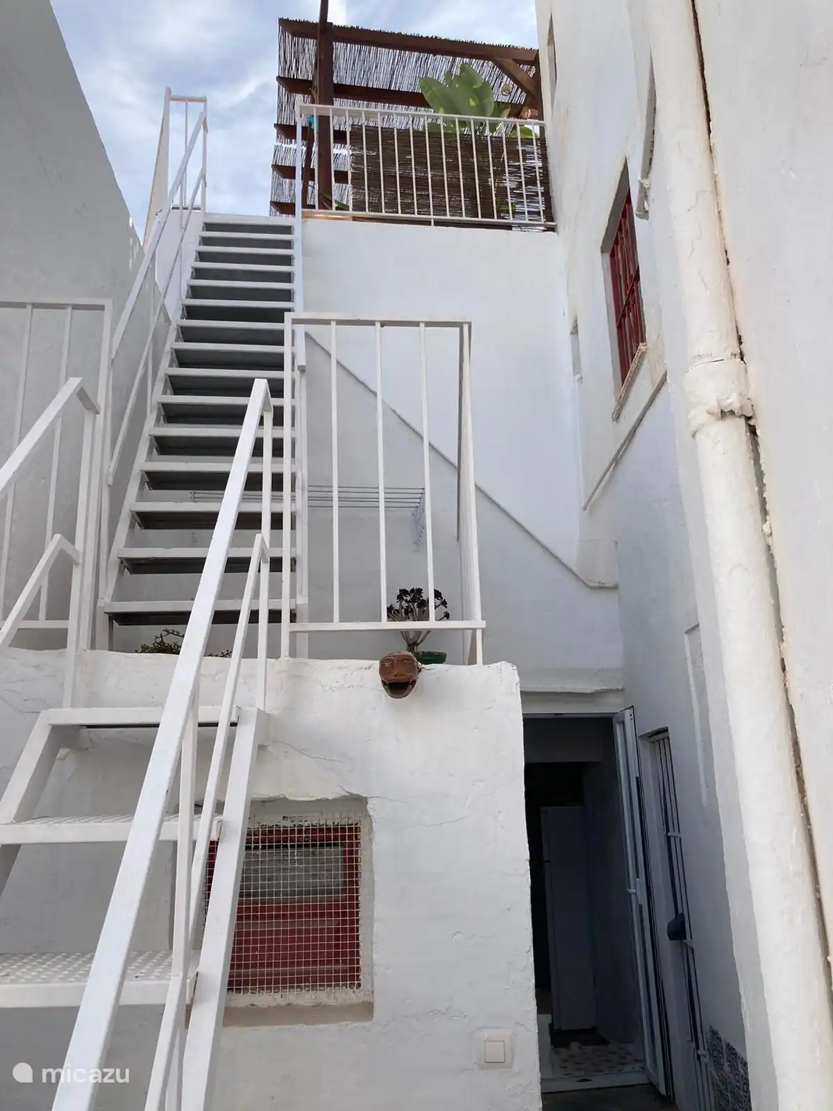 Treppe zur Dachterrasse