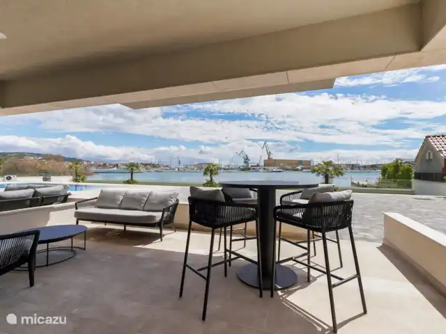 appartement huren in Kroatië, Dalmatië, Trogir – Royal Dutch at Sea RD1 Uitzicht vanaf het terras