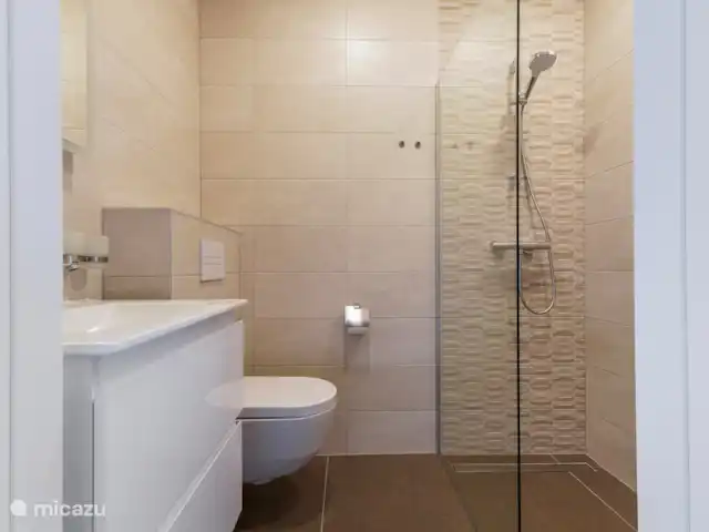 appartement huren in Kroatië, Dalmatië, Trogir – Royal Dutch at Sea RD1 Badkamer