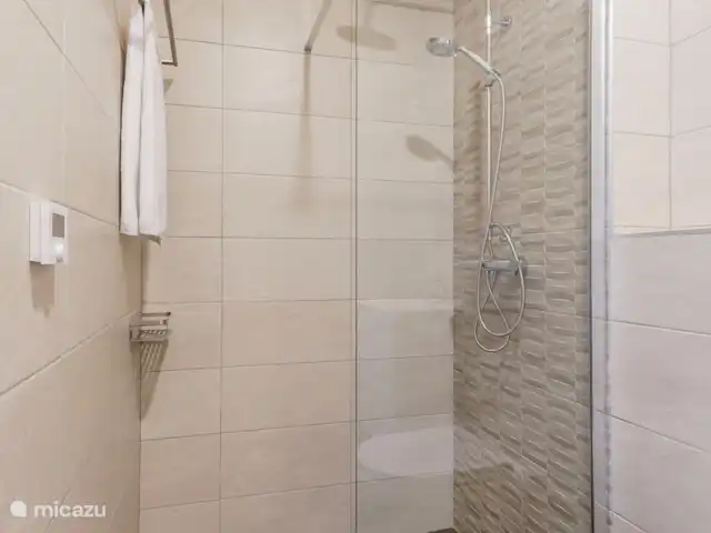 appartement huren in Kroatië, Dalmatië, Trogir – Royal Dutch at Sea RD1 Badkamer