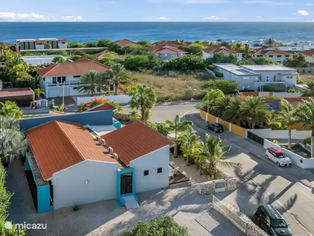 Villa Kaya Azov | Curaçao, Banda Ariba (est), Vista Royal - villa Vue à vol d’oiseau. Près de la mer des Caraïbes et de la plage de Jan Thiel.