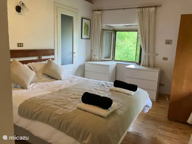 Ca' San Biagio | Italie, Piémont, Monesiglio - villa Chambre 1 au deuxième étage avec salle de bain privée