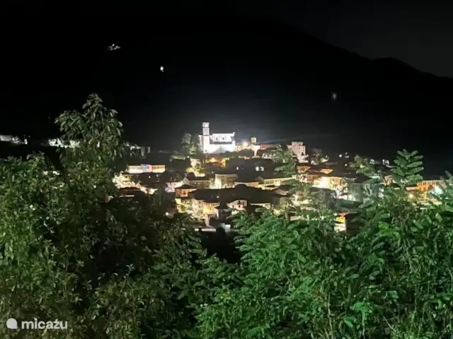 Ca' San Biagio | Italie, Piémont, Monesiglio - villa Vue du soir depuis la terrasse.