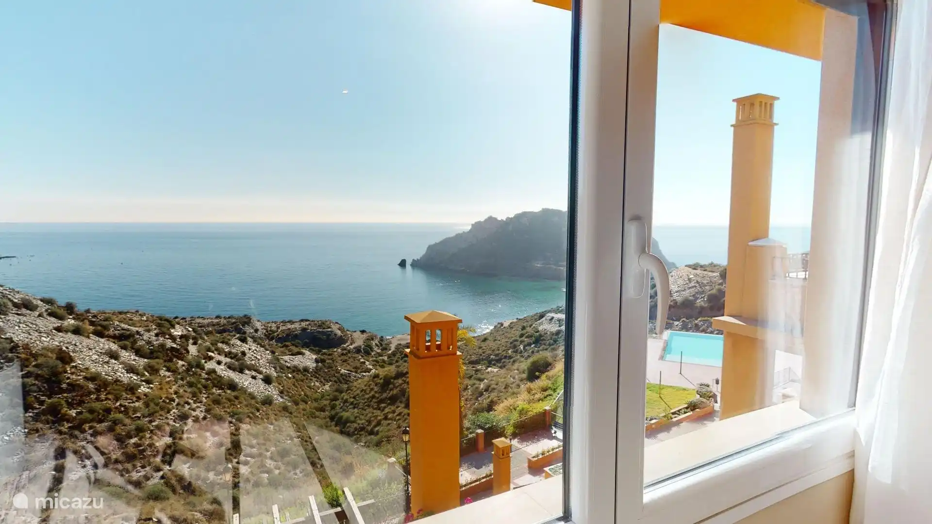 Uitzicht vanuit de Masterbedroom