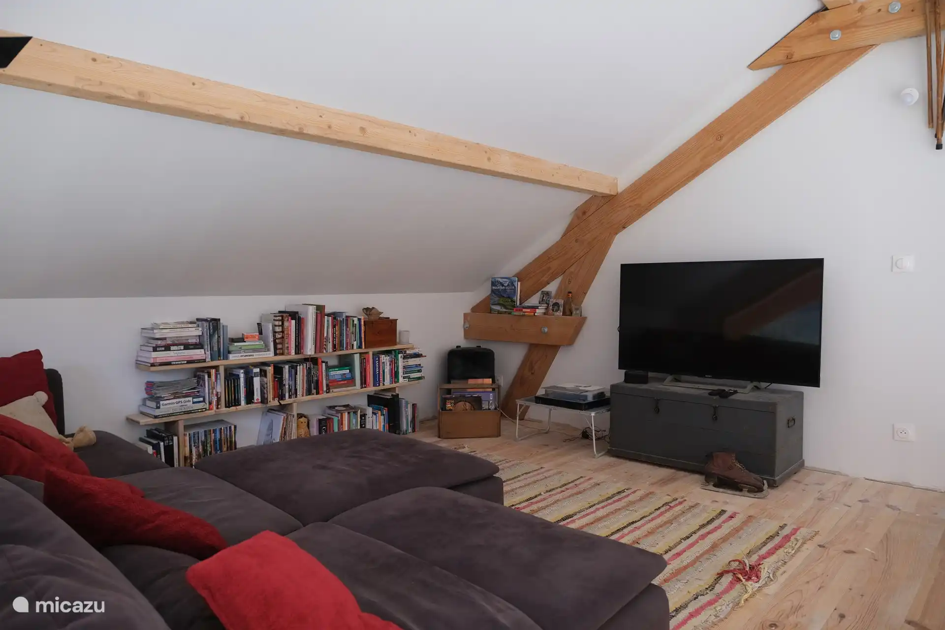 Und es gibt auch eine TV-Ecke.