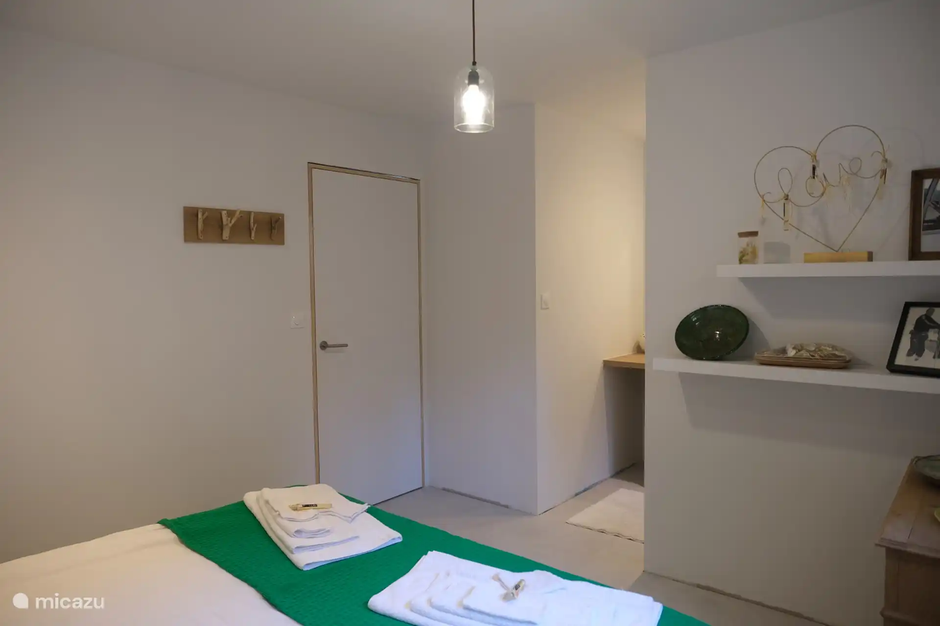 Garderobenständer handgefertigt von Harre!