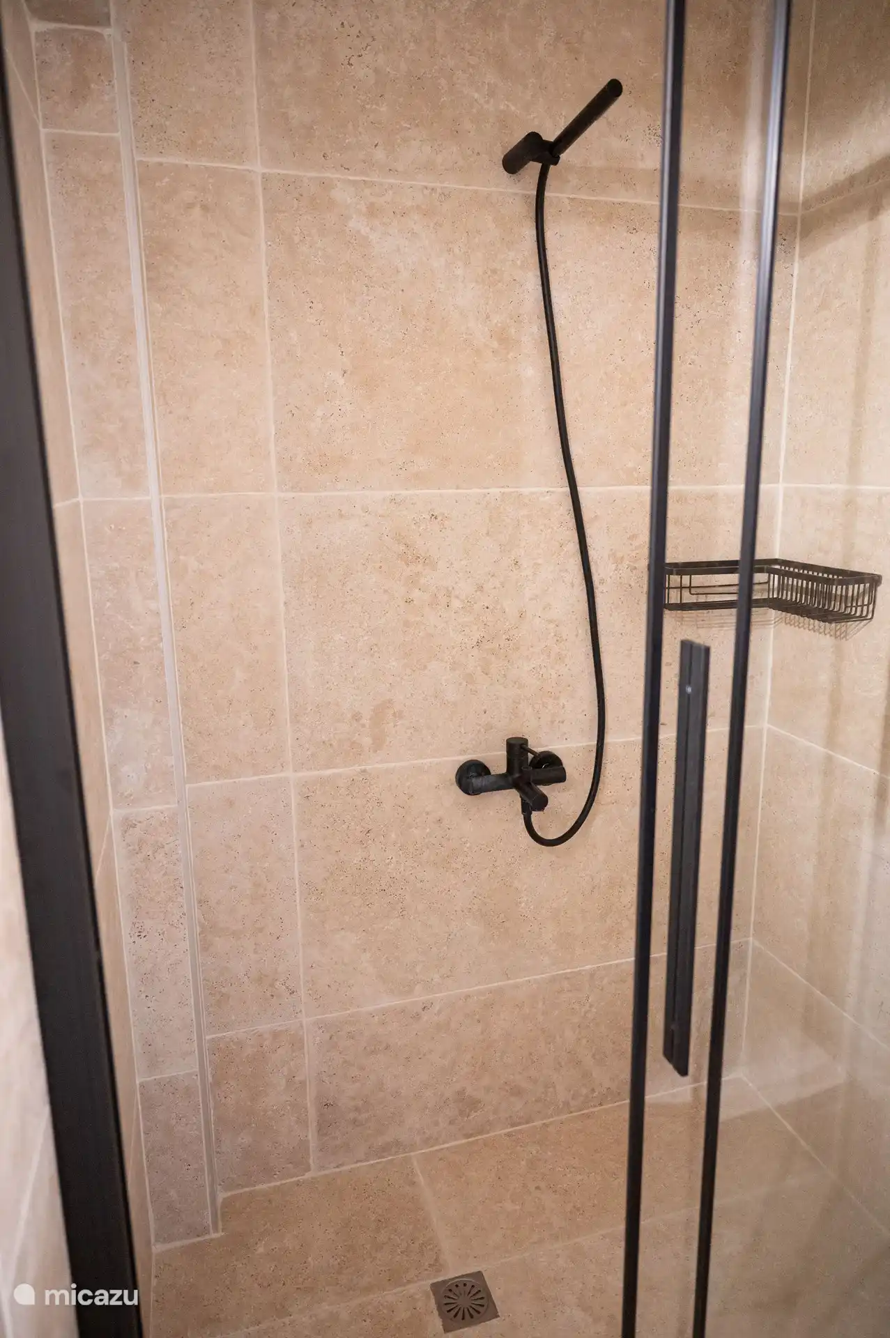 Fully equipped toilet