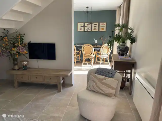 Villa Mont Cabasse en Francia, Costa Azul, Sainte-Maxime - villa Del salón a la cocina