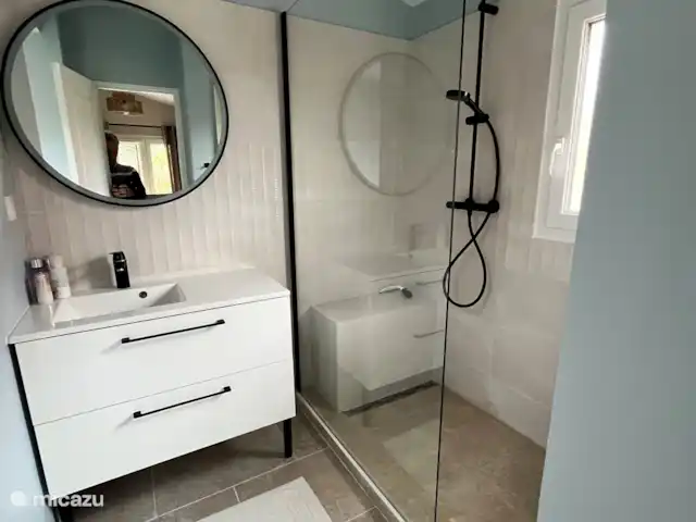 Villa Mont Cabasse en Francia, Costa Azul, Sainte-Maxime - villa Baño en planta baja