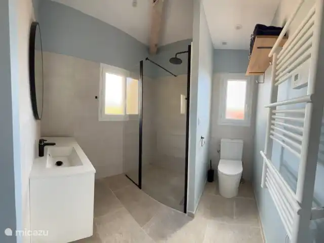 Villa Mont Cabasse en Francia, Costa Azul, Sainte-Maxime - villa Baño 1ª planta