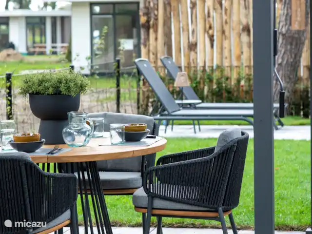 Royal Resort Cosy Cabin Deluxe huren in Nederland, Overijssel, Haarle - chalet Tuin Cosy Cabin Pergola