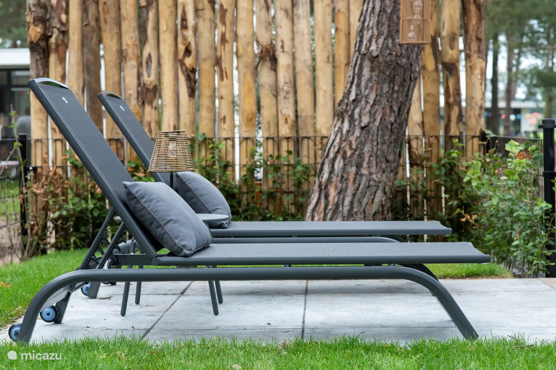 Tuin Cosy Cabin Ligstoelen