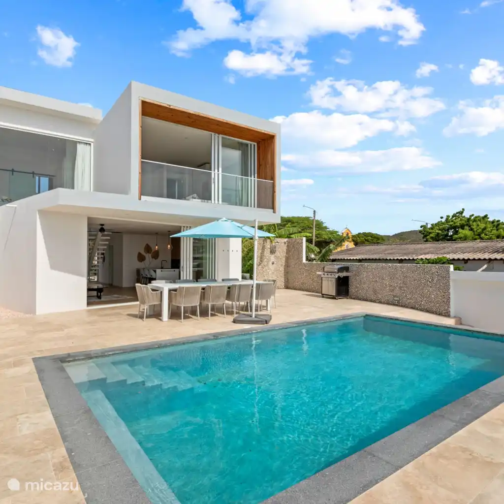 Villa aan zee, Lagun, Curacao
