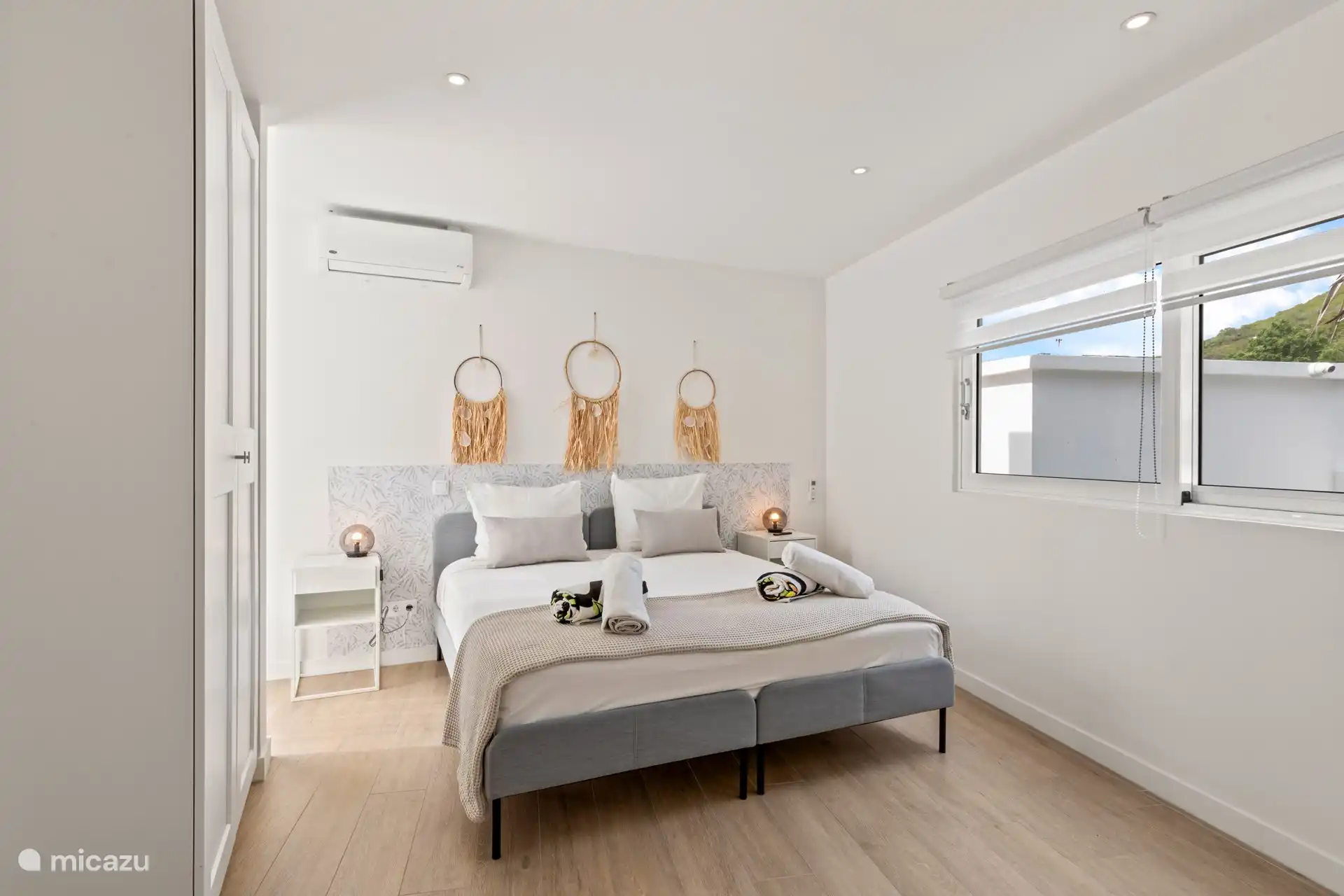 Schlafzimmer 3 mit Klimaanlage, Erdgeschoss