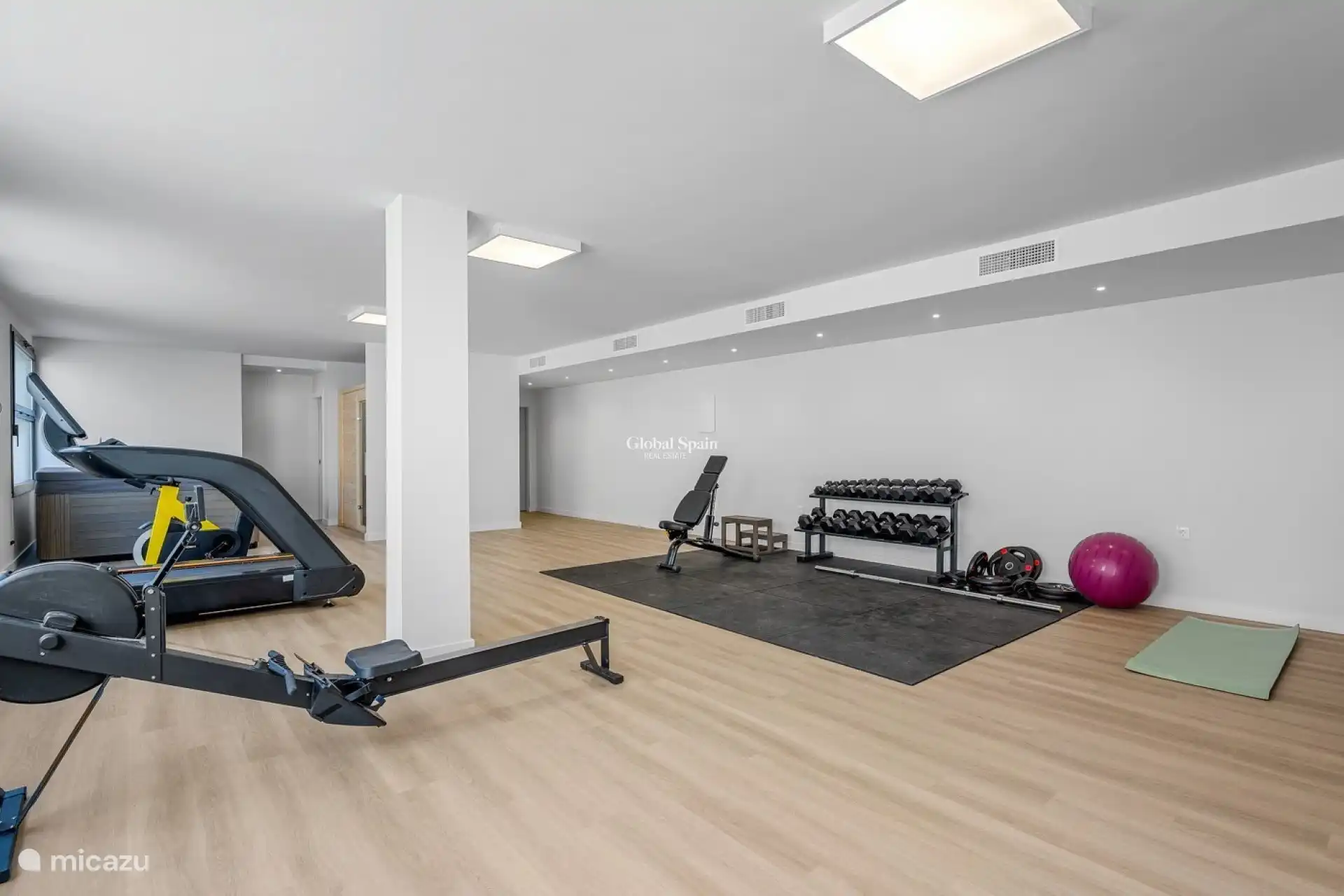 Gemeenschappelijke kleine gym