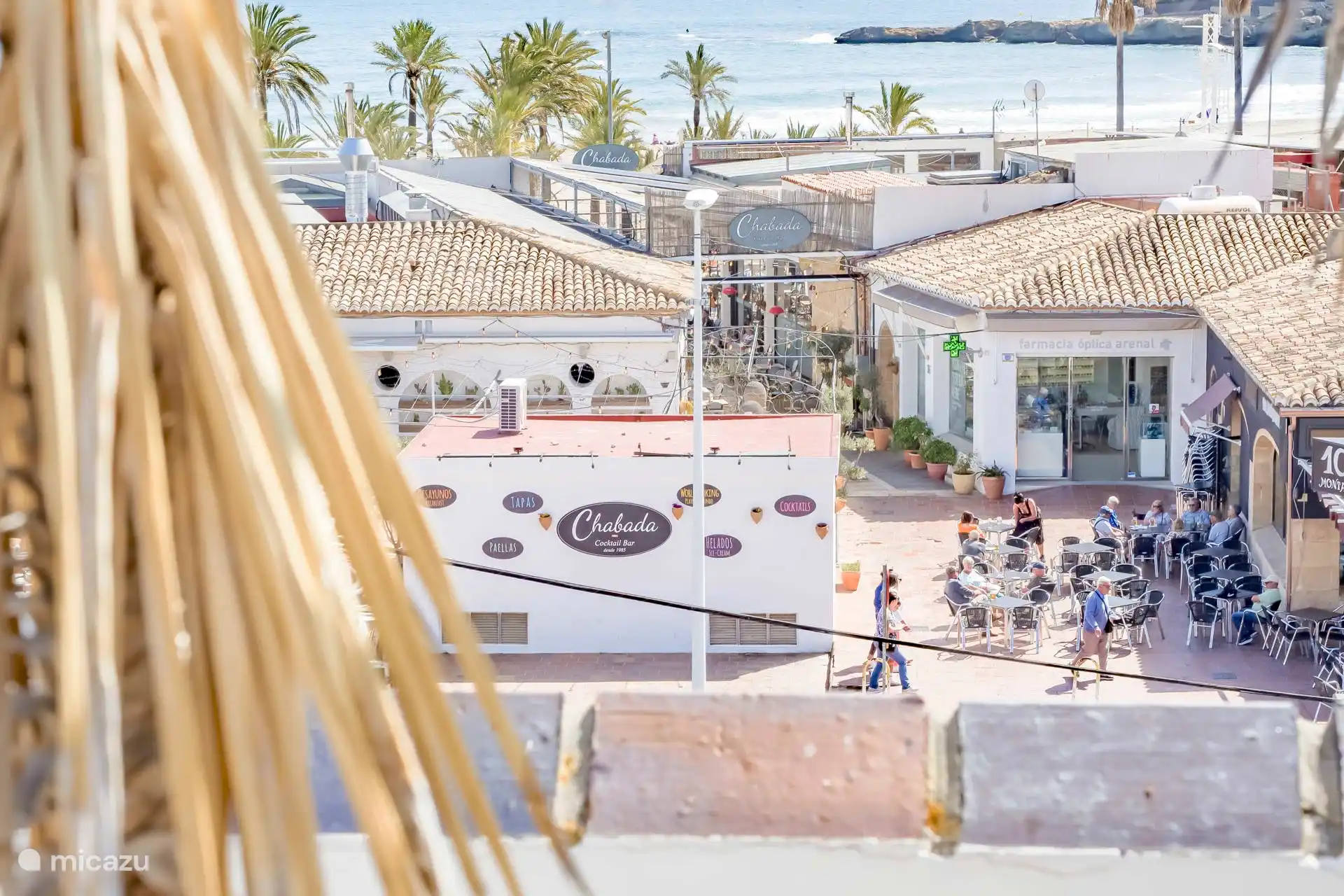 Der Boulevard auf der anderen Straßenseite und doch ruhig gelegen. Casa San Rafael Costa Blanca