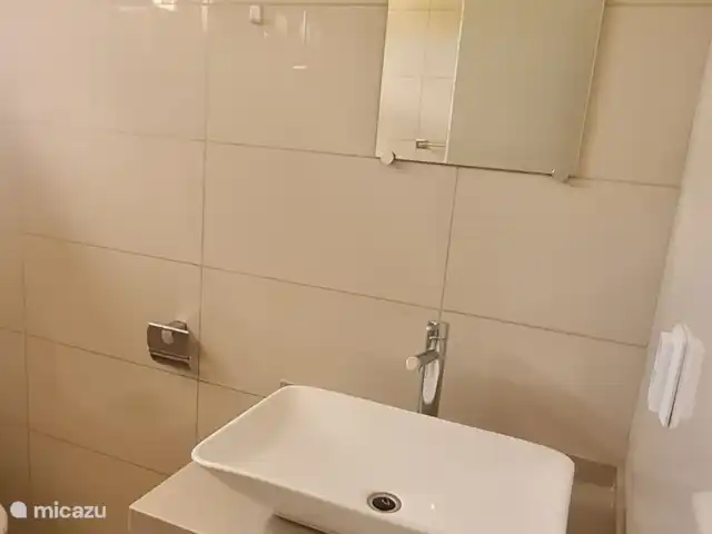 Casa di Magna Appartements - 56 | Curaçao, Banda Ariba (est), Montan'i Rei - appartement Salle de bain au rez-de-chaussée