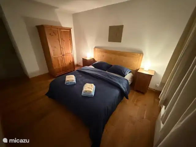 Le Chene - Le Grande Tourtre en Francia, Charente, Chalais (Charente) - bungaló Dormitorio principal 2