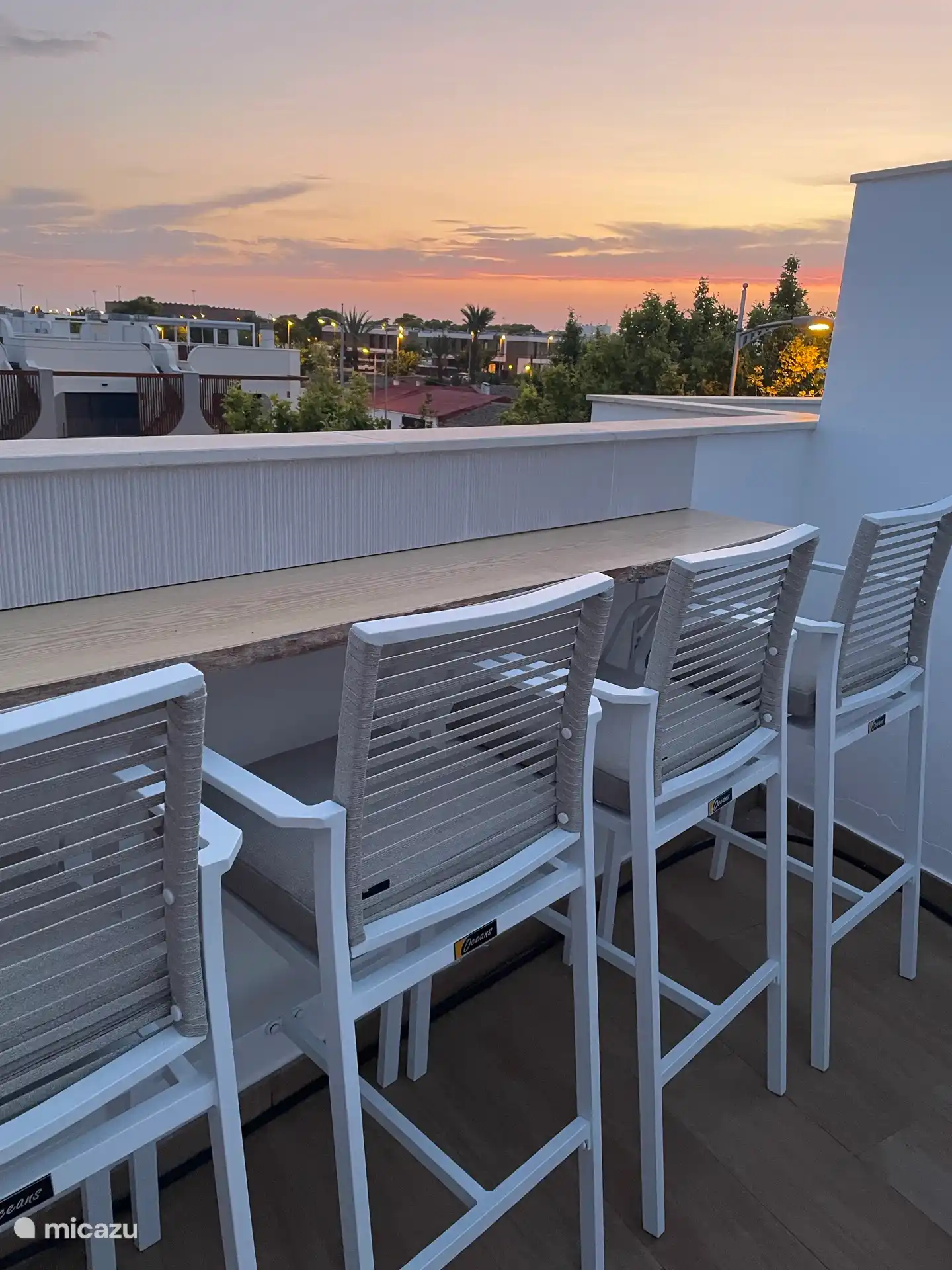  Drinks bei Sonnenuntergang ?? 