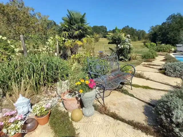 Location de Vacances France, Dordogne, Rudeau-Ladosse, gîte / cottage - La Pipistrelle Jardin