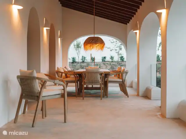 The Joya Boutique Villa - Benissa | Espagne, Costa Blanca, Benissa - villa Naya - baldaquin avec table à manger