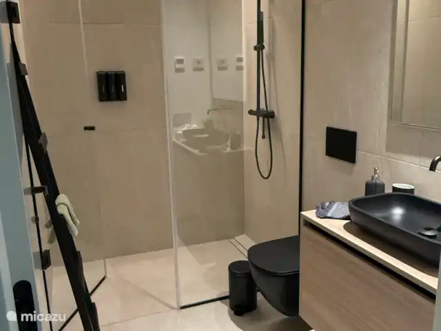 Mon 'Las Colinas Golf' | Espagne, Costa Blanca, Orihuela - appartement 2 salles de bains. Lavabo, douche et toilettes