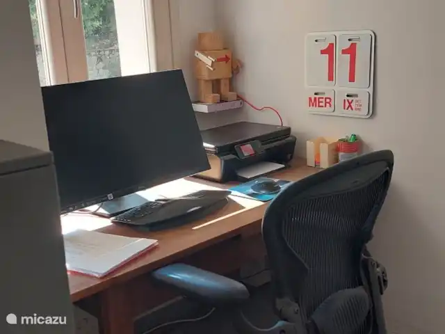 Location de Vacances Italie, Émilie-Romagne, Sogliano al Rubicone, appartement - Casa Calénc Piano terra Coin tranquille pour l’ordinateur portable. Avec connexion réseau fixe.