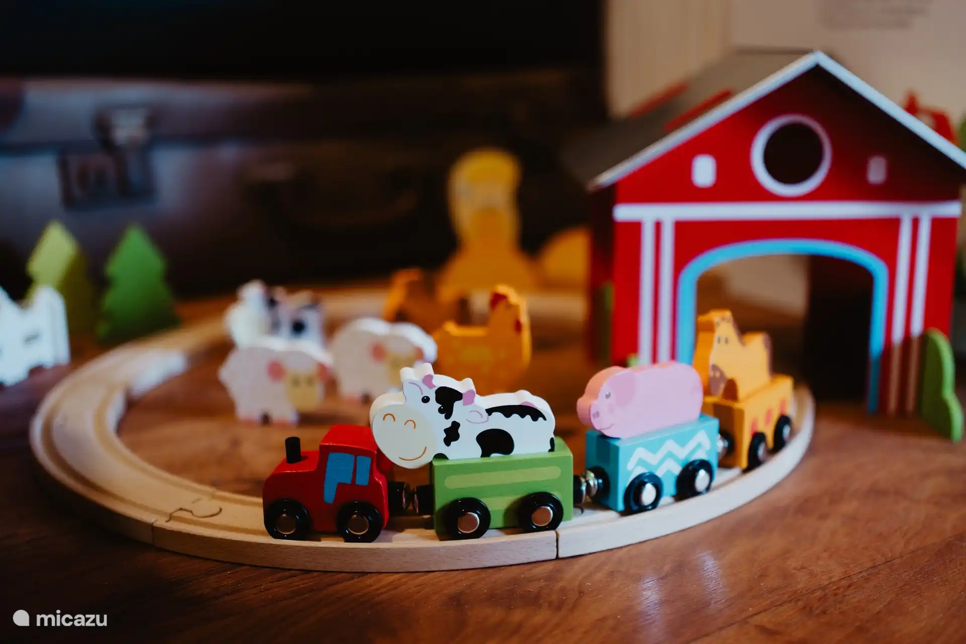 Im extra Raum haben wir einige Spielsachen für die kleinen Gäste bereit.